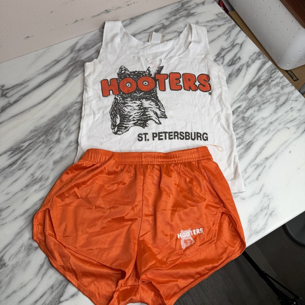 Hooters Uniform Set Orange XS Shorts, S Tank Top Halloween Costume Vintage FL